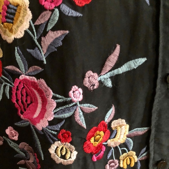 ZARA Woman Embroidered Roses Tunic M/L - Picture 6 of 8